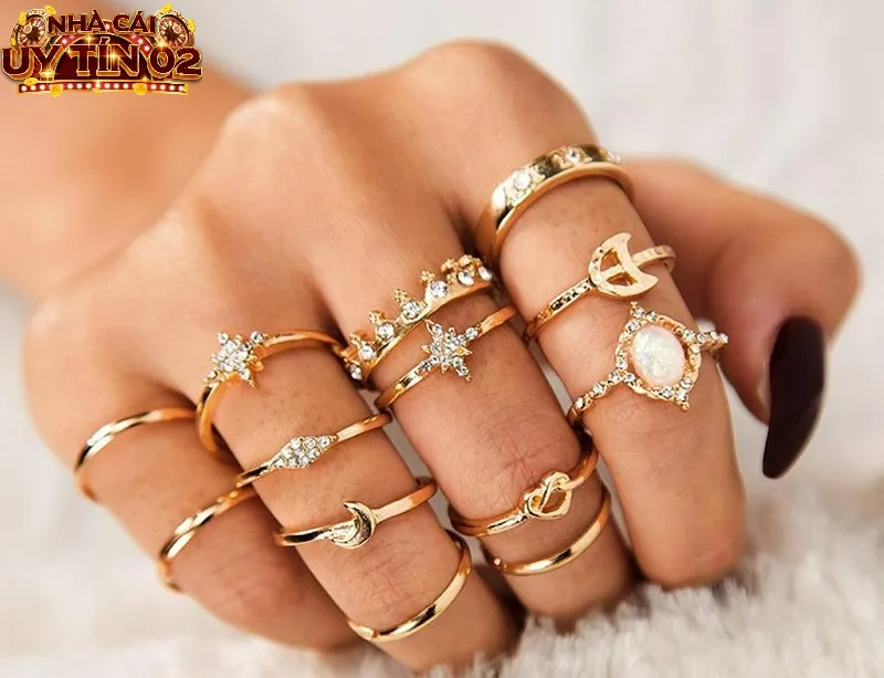 Mơ thấy đeo vàng - nằm mơ thấy vàng đánh số mấy?